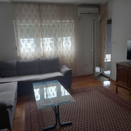 Fantastic Brand New Apartment 2 พอดโกริกา ภายนอก รูปภาพ