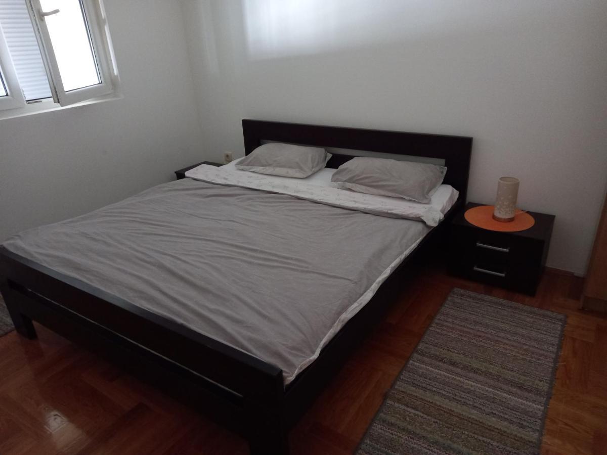 Fantastic Brand New Apartment 2 พอดโกริกา ภายนอก รูปภาพ
